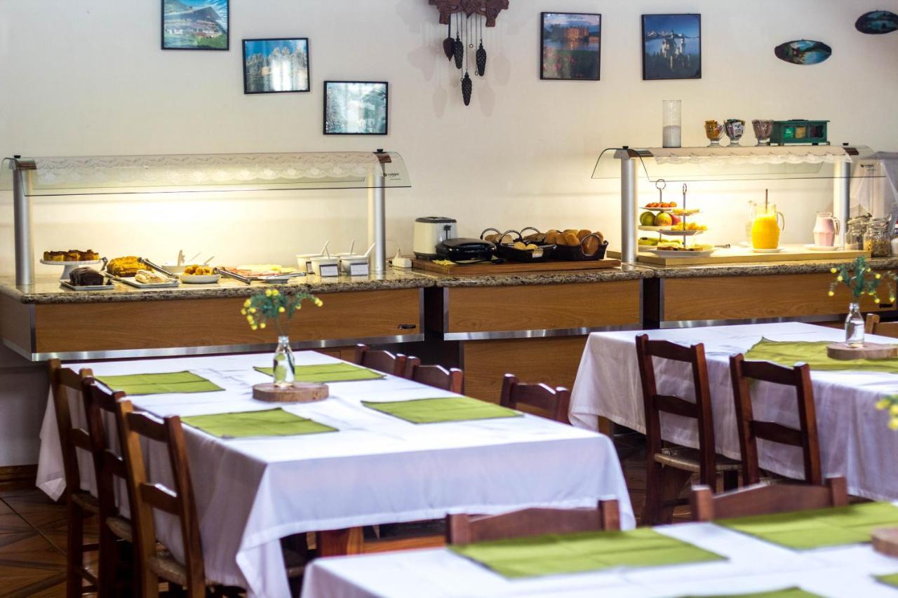 Hotel Vila Dos Alpes เตรเซชิเลียส ภายนอก รูปภาพ
