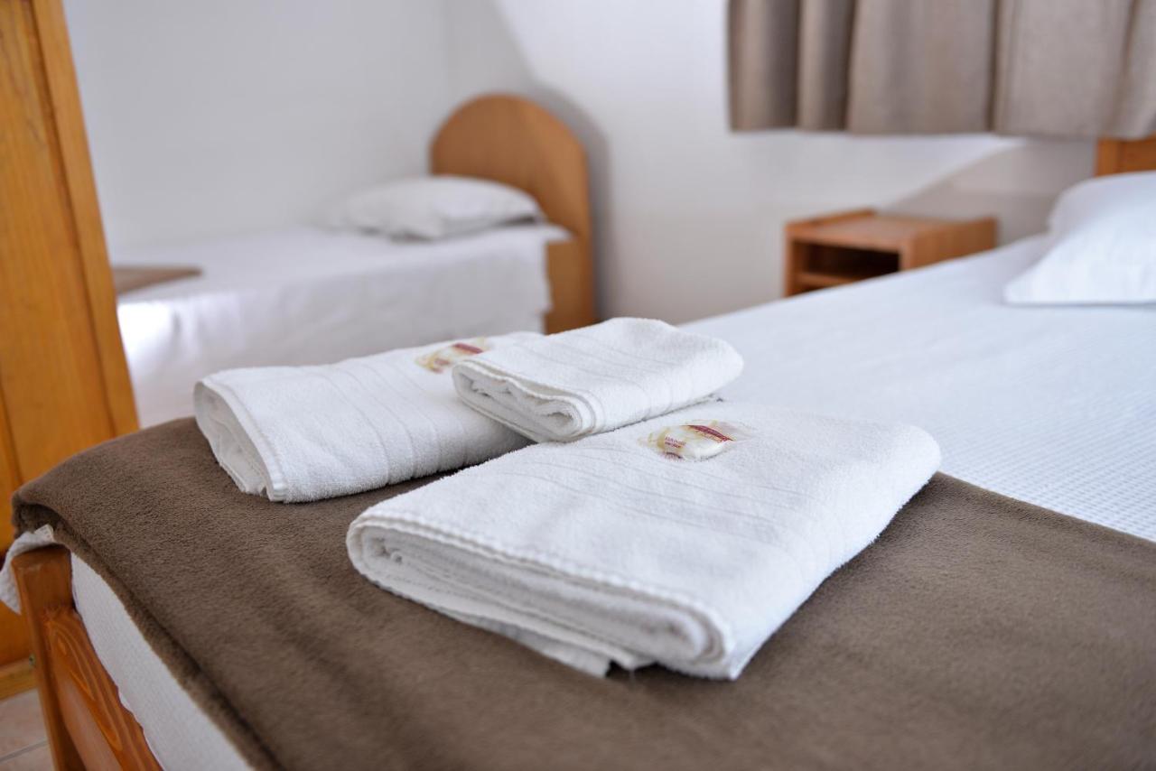 Hotel Vila Dos Alpes เตรเซชิเลียส ภายนอก รูปภาพ