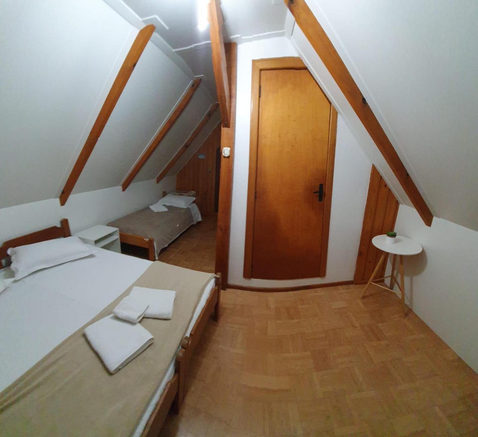 Hotel Vila Dos Alpes เตรเซชิเลียส ภายนอก รูปภาพ